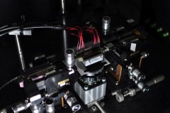 非主流的一个技术光子芯片技术给量子电脑带来革新！